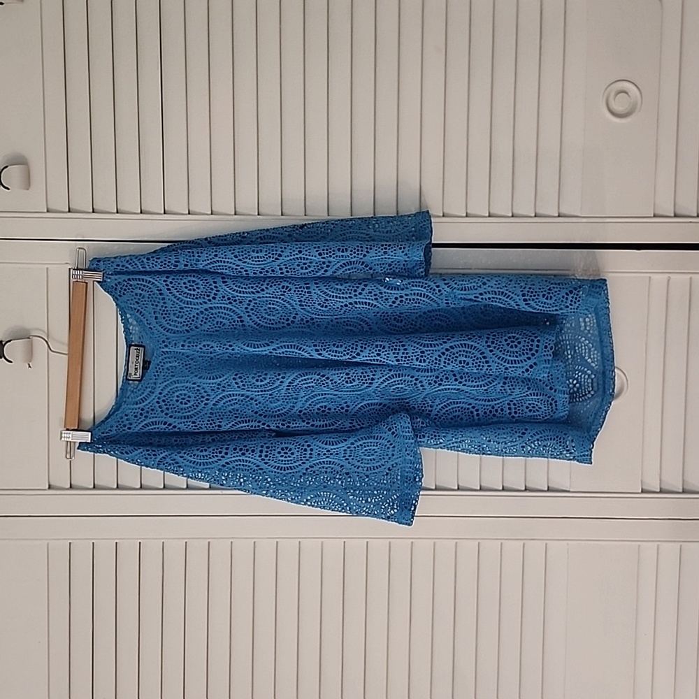 Portocruz blue cover up